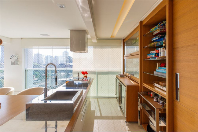 Imagem Apartamento com 4 Quartos à Venda, 251 m² em Campo Belo - São Paulo