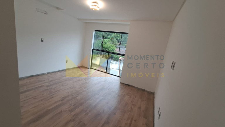 Imagem Sobrado com 3 Quartos à Venda, 108 m² em água Verde - Blumenau