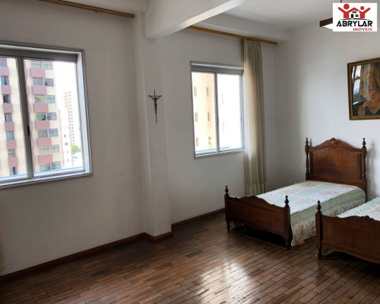 Imagem Imóvel com 4 Quartos à Venda, 300 m² em Centro - Jundiaí Imagem Imóvel com 4 Quartos à Venda, 300 m² em Centro - Jundiaí