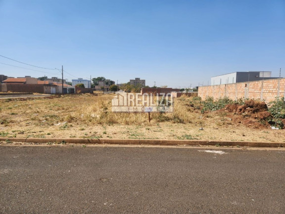 Imagem Terreno à Venda, 300 m² em Jardim Maracanã - Uberaba Imagem Terreno à Venda, 300 m² em Jardim Maracanã - Uberaba