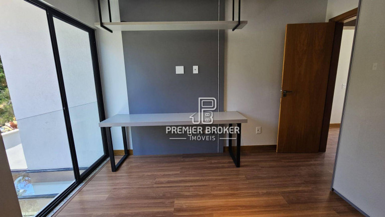 Imagem Casa com 4 Quartos à Venda, 151 m² em Tijuca - Teresópolis Imagem Casa com 4 Quartos à Venda, 151 m² em Tijuca - Teresópolis
