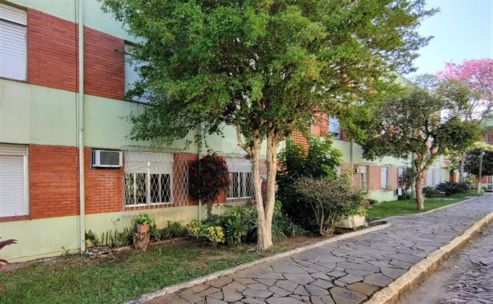 Imagem Imóvel com 3 Quartos à Venda, 72 m² em Cristal - Porto Alegre Imagem Imóvel com 3 Quartos à Venda, 72 m² em Cristal - Porto Alegre