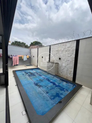 Imagem Casa com 3 Quartos à Venda, 233 m² em Parque João Braz - Cidade Industrial - Goiânia