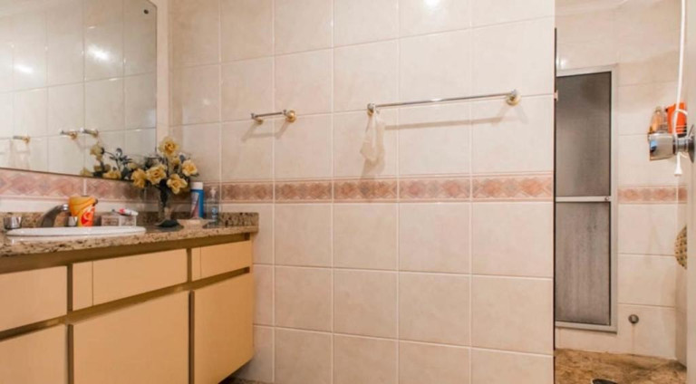 Imagem Imóvel com 4 Quartos à Venda, 240 m² em Perdizes - São Paulo Imagem Imóvel com 4 Quartos à Venda, 240 m² em Perdizes - São Paulo