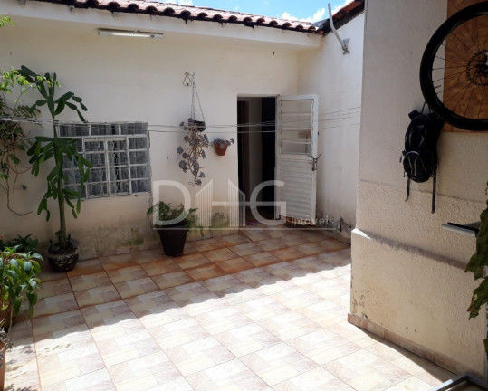 Casa com 3 Quartos à Venda,  em Vila Monte Alegre - Paulínia