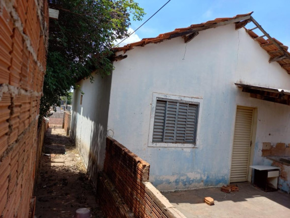 Imagem Casa com 2 Quartos à Venda, em Centro - Getulina Imagem Casa com 2 Quartos à Venda, em Centro - Getulina