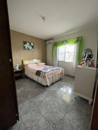 Imagem Sobrado com 4 Quartos à Venda, 150 m² em Centro - Penha Imagem Sobrado com 4 Quartos à Venda, 150 m² em Centro - Penha