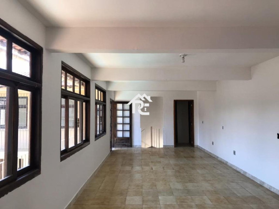 Imagem Casa com 8 Quartos à Venda, 500 m² em Piratininga - Niterói Imagem Casa com 8 Quartos à Venda, 500 m² em Piratininga - Niterói