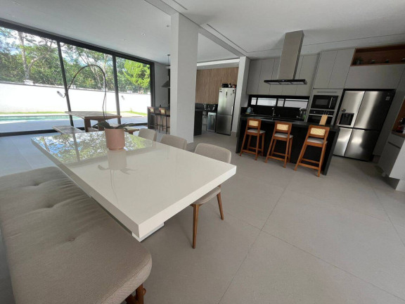 Imagem Casa com 5 Quartos à Venda, 420 m² em Alphaville - Santana De Parnaíba Imagem Casa com 5 Quartos à Venda, 420 m² em Alphaville - Santana De Parnaíba