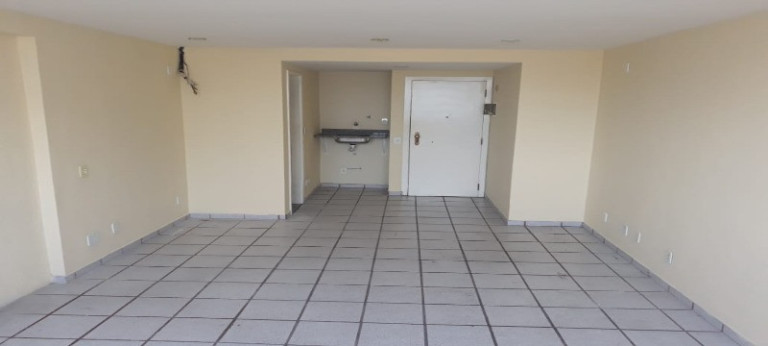 Sala Comercial à Venda, 27 m² em Madureira - Rio De Janeiro