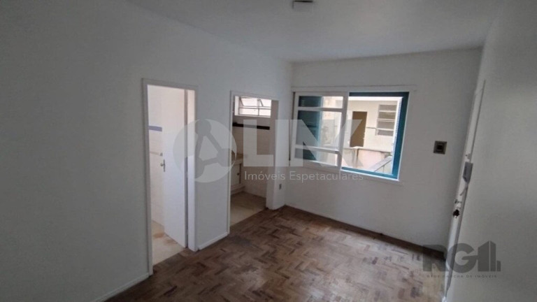 Apartamento com 1 Quarto à Venda, 27 m² em Floresta - Porto Alegre
