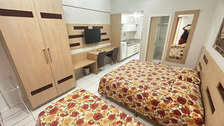 Imagem Apartamento com 1 Quarto para Temporada, 29 m² em Setor Lagoa Quente - Caldas Novas Imagem Apartamento com 1 Quarto para Temporada, 29 m² em Setor Lagoa Quente - Caldas Novas