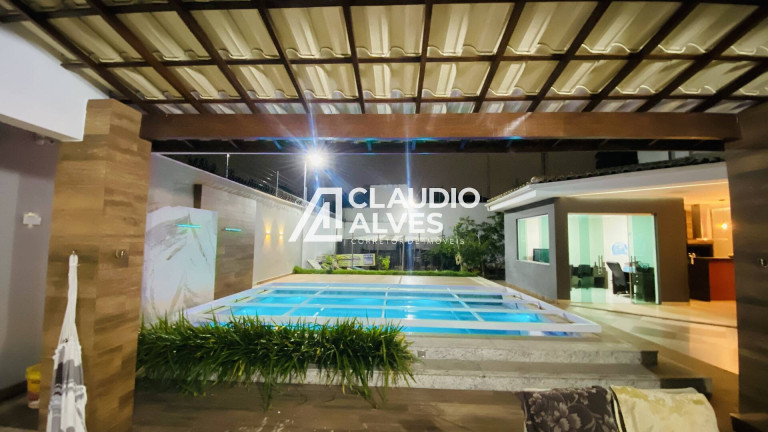 Imagem Casa com 3 Quartos à Venda, 300 m² em Cidade Nova - Feira De Santana Imagem Casa com 3 Quartos à Venda, 300 m² em Cidade Nova - Feira De Santana