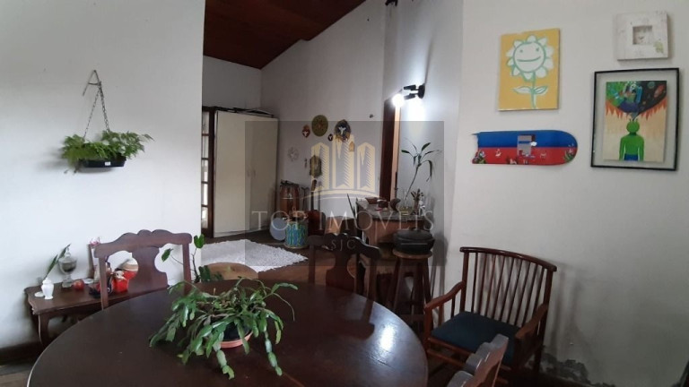 Imagem Casa com 3 Quartos à Venda, 250 m² em Cidade Jardim - Jacareí Imagem Casa com 3 Quartos à Venda, 250 m² em Cidade Jardim - Jacareí