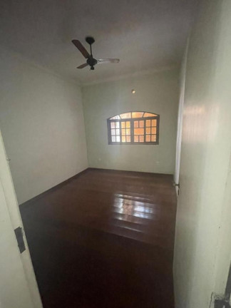 Imagem Casa com 3 Quartos à Venda, 1.000 m² em Marambaia - São Gonçalo Imagem Casa com 3 Quartos à Venda, 1.000 m² em Marambaia - São Gonçalo