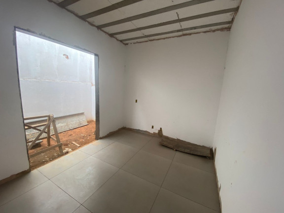 Imagem Casa com 2 Quartos à Venda, 50 m² em Vila Campos - Montes Claros Imagem Casa com 2 Quartos à Venda, 50 m² em Vila Campos - Montes Claros