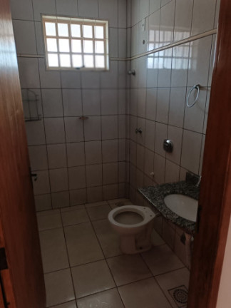 Imagem Kitnet com 2 Quartos para Alugar, 46 m² em Jardim América - Goiânia