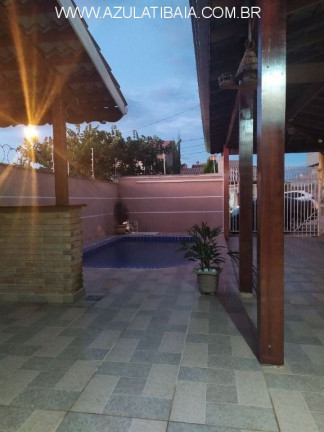 Imagem Casa com 2 Quartos à Venda, 125 m² em Nova Cerejeira - Atibaia