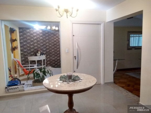 Imagem Casa com 4 Quartos à Venda ou Locação, 205 m² em Pacaembu - São Paulo
