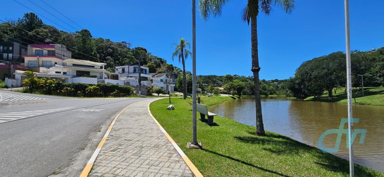 Imagem Sobrado com 4 Quartos à Venda, 270 m² em Parque Residencial Itapeti - Mogi Das Cruzes Imagem Sobrado com 4 Quartos à Venda, 270 m² em Parque Residencial Itapeti - Mogi Das Cruzes