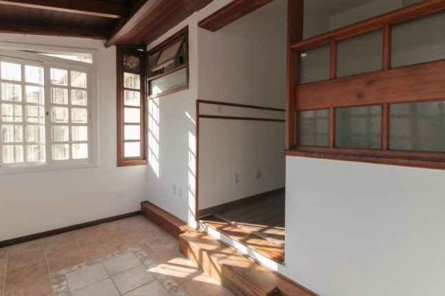 Imagem Casa com 2 Quartos à Venda, 79 m² em Tristeza - Porto Alegre