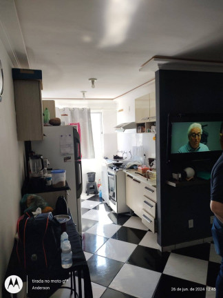 Imagem Apartamento com 2 Quartos à Venda,  em Bauru