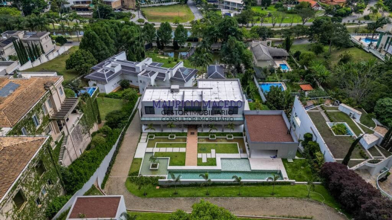Casa com 4 Quartos à Venda, 3.527 m² em Residencial Tamboré - Barueri