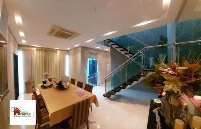 Imagem Casa com 4 Quartos à Venda, 339 m² em Chapada - Manaus Imagem Casa com 4 Quartos à Venda, 339 m² em Chapada - Manaus