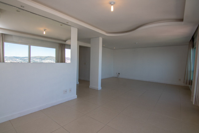 Imagem Apartamento com 3 Quartos à Venda, 123 m² em Petrópolis - Porto Alegre