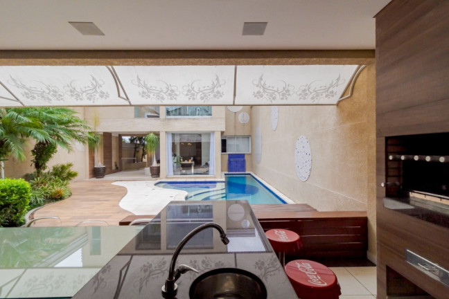 Imagem Casa com 3 Quartos à Venda, 500 m² em Analia Franco - São Paulo