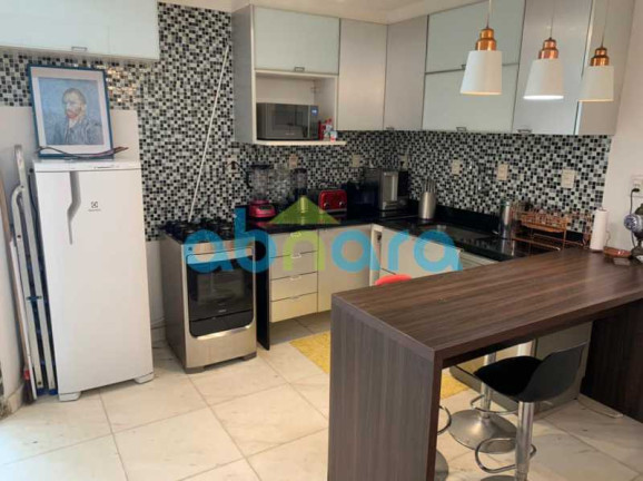 Imagem Apartamento com 2 Quartos à Venda, 70 m² em Ipanema - Rio De Janeiro Imagem Apartamento com 2 Quartos à Venda, 70 m² em Ipanema - Rio De Janeiro