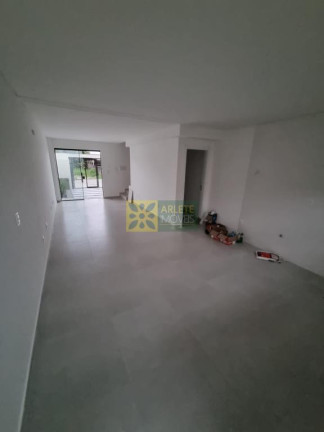 Imagem Sobrado com 3 Quartos à Venda, 92 m² em Balneário Perequê - Porto Belo