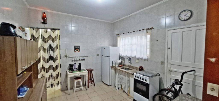 Imagem Casa com 2 Quartos à Venda, 100 m² em Maracanã - Praia Grande Imagem Casa com 2 Quartos à Venda, 100 m² em Maracanã - Praia Grande