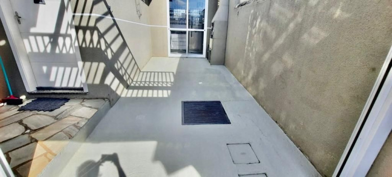 Imagem Casa com 3 Quartos à Venda, 61 m² em Cajuru - Curitiba