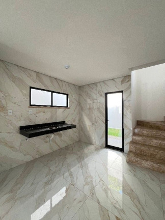 Imagem Casa com 3 Quartos à Venda, 123 m² em Edson Queiroz - Fortaleza Imagem Casa com 3 Quartos à Venda, 123 m² em Edson Queiroz - Fortaleza