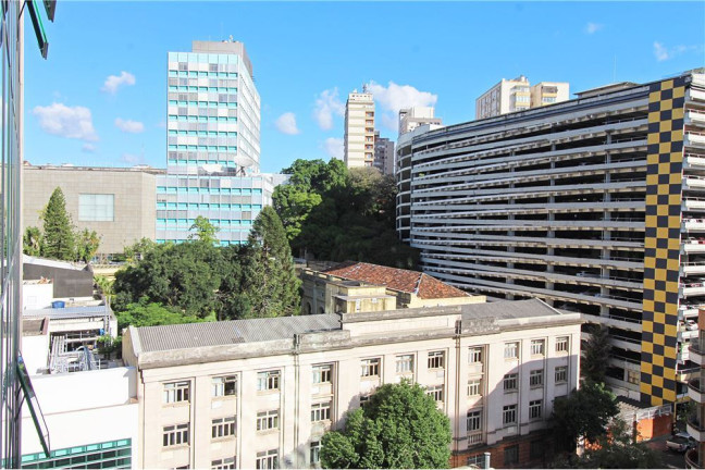 Imagem Sala Comercial à Venda, em Centro Histórico - Porto Alegre Imagem Sala Comercial à Venda, em Centro Histórico - Porto Alegre