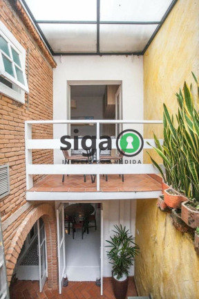 Imagem Casa com 2 Quartos à Venda, 110 m² em Pinheiros - São Paulo Imagem Casa com 2 Quartos à Venda, 110 m² em Pinheiros - São Paulo