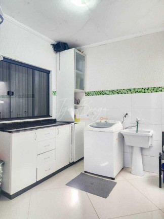 Imagem Casa com 3 Quartos à Venda, 250 m² em Cachoeira - Araucária