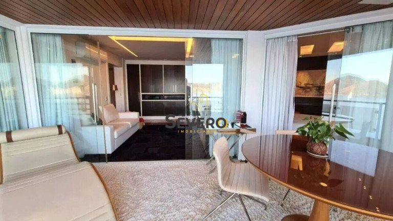 Imagem Apartamento com 4 Quartos à Venda, 475 m² em Ingá - Niterói