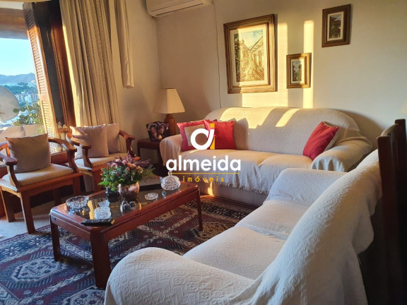Imagem Apartamento com 3 Quartos à Venda, 135 m² em Nossa Senhora De Lourdes - Santa Maria Imagem Apartamento com 3 Quartos à Venda, 135 m² em Nossa Senhora De Lourdes - Santa Maria