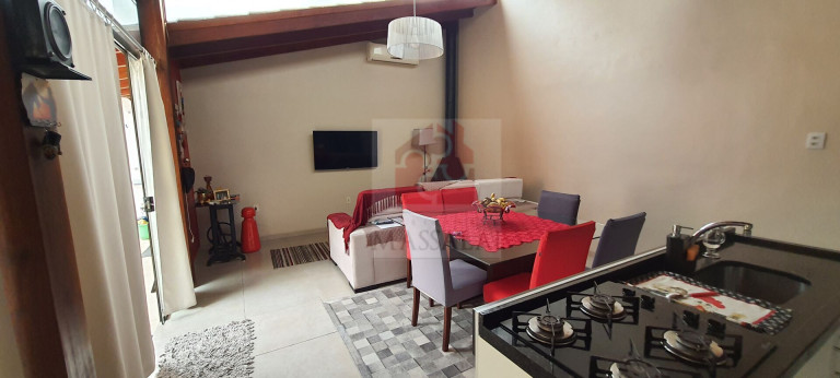 Imagem Casa com 2 Quartos à Venda, 160 m² em São Geraldo - Porto Alegre Imagem Casa com 2 Quartos à Venda, 160 m² em São Geraldo - Porto Alegre