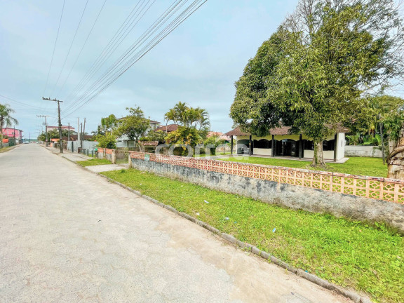 Imagem Casa com 3 Quartos à Venda, 660 m² em Costeira - Balneário Barra Do Sul Imagem Casa com 3 Quartos à Venda, 660 m² em Costeira - Balneário Barra Do Sul