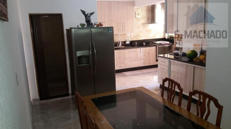 Imagem Casa com 3 Quartos à Venda, 307 m² em Vila Clarice - Santo André