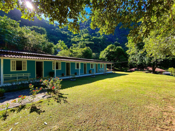 Chácara com 10 Quartos à Venda, 9 m² em Buenos Aires - Guarapari