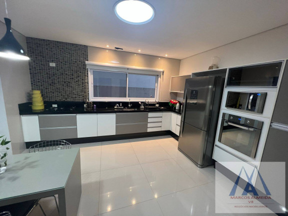 Imagem Casa de Condomínio com 3 Quartos à Venda, 320 m² em Botujuru - Mogi Das Cruzes Imagem Casa de Condomínio com 3 Quartos à Venda, 320 m² em Botujuru - Mogi Das Cruzes
