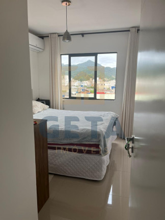 Imagem Apartamento com 2 Quartos à Venda, 47 m² em Areias - Camboriú
