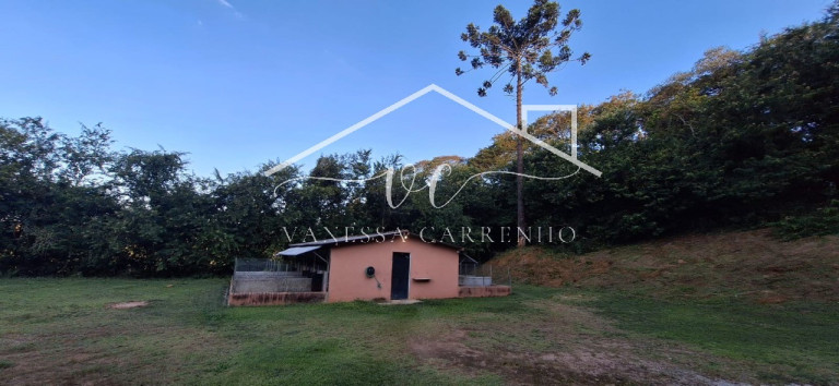 Imagem Imóvel com 2 Quartos à Venda, 4.305 m² em Jardim Camargo (canguera) - São Roque
