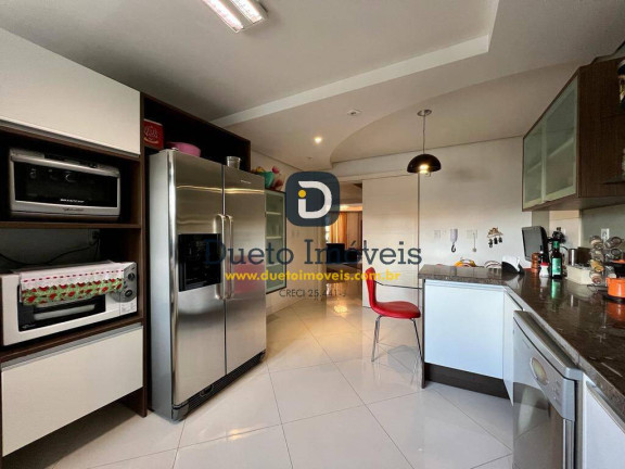 Imagem Apartamento com 3 Quartos à Venda, 200 m² em Nossa Senhora De Lourdes - Santa Maria Imagem Apartamento com 3 Quartos à Venda, 200 m² em Nossa Senhora De Lourdes - Santa Maria