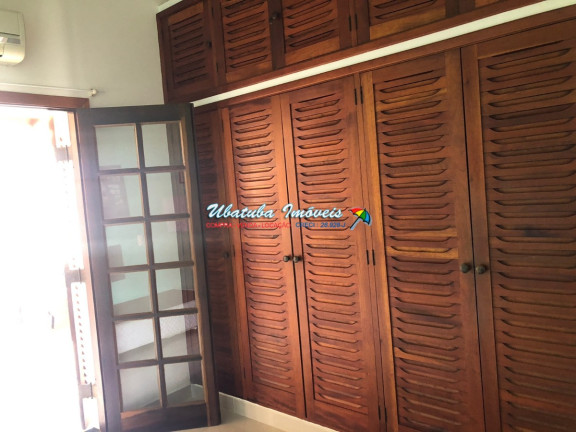 Imagem Casa com 4 Quartos à Venda, 298 m² em Centro - Ubatuba Imagem Casa com 4 Quartos à Venda, 298 m² em Centro - Ubatuba