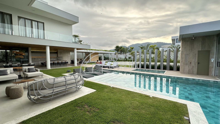 Imagem Casa com 6 Quartos à Venda, 960 m² em Acapulco - Guarujá Imagem Casa com 6 Quartos à Venda, 960 m² em Acapulco - Guarujá